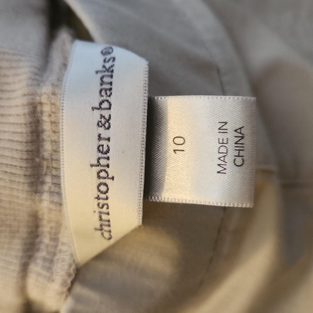 Christopher & Banks Light Tan Women's Capris - Picture 2 of 3